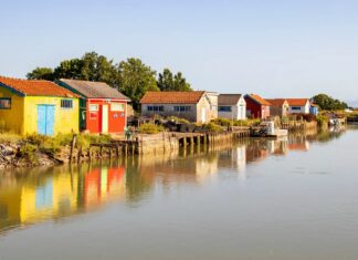 8 villages d’Oléron qui valent le détour, du plus authentique au plus animé village oléron